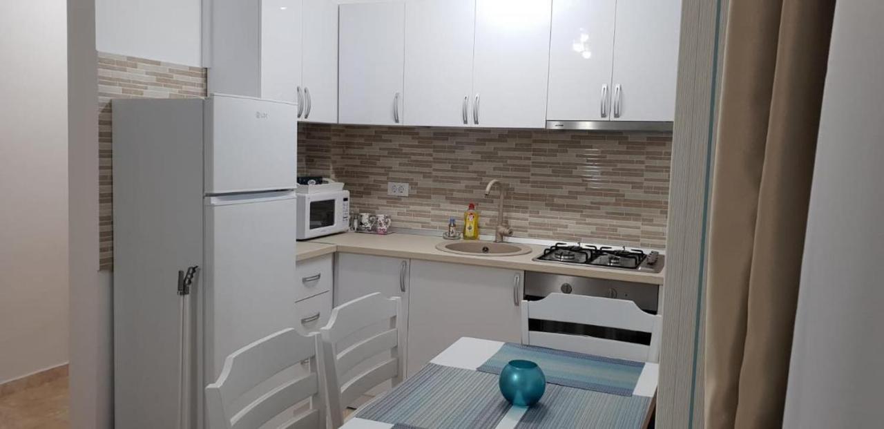 Apartament Laura Solid House Mamaja Zewnętrze zdjęcie